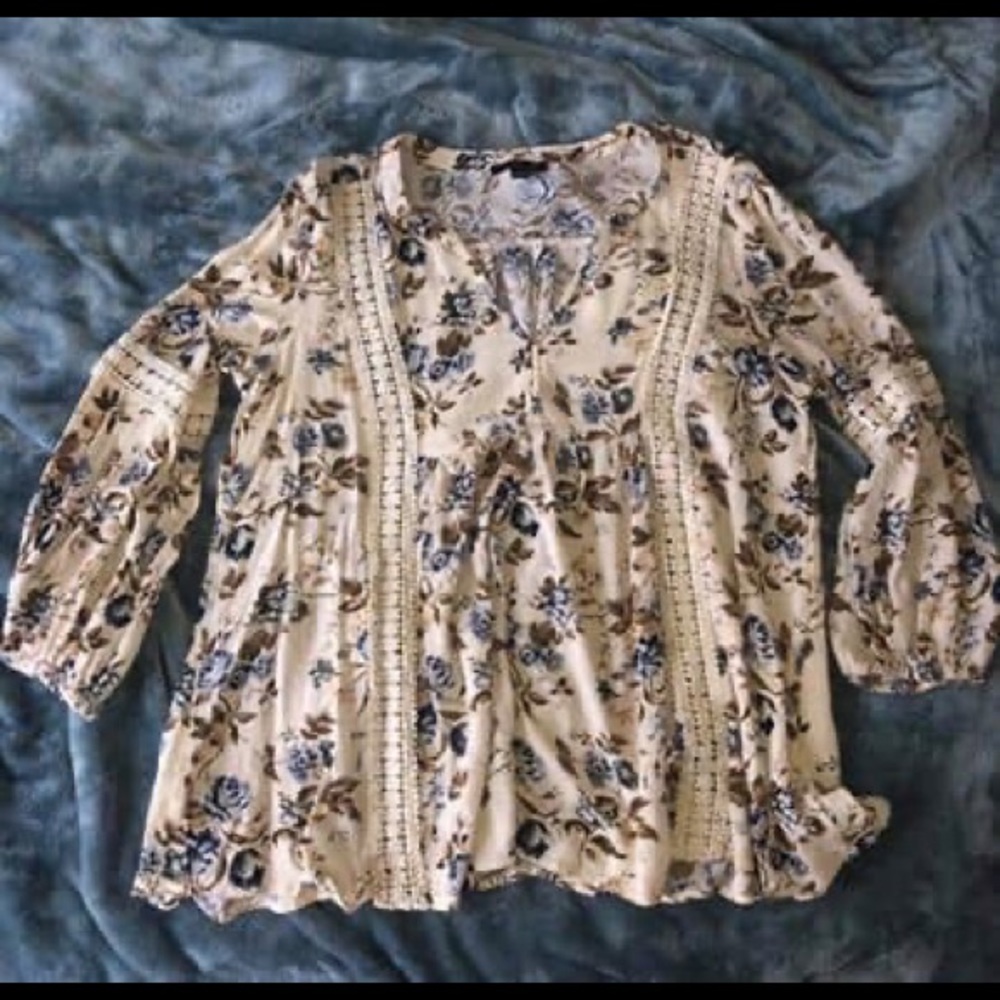American Eagle Long-sleeve